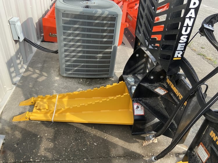 DANUSER INTIMIDATOR SMOOTH SIDE