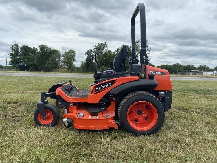 KUBOTA ZD1211L-3-60